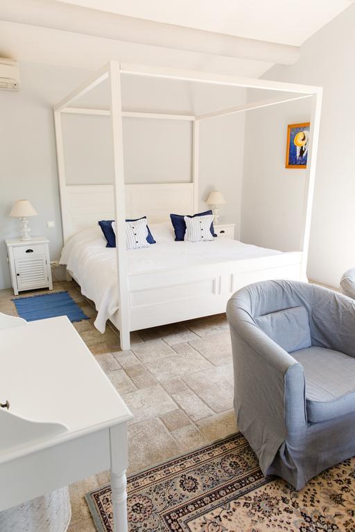 Le Mas Del Sol Bed & Breakfast Боноа Екстериор снимка